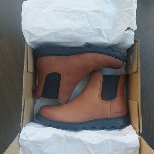 Sorel Women Ainsley Chelsea Boots Size 7